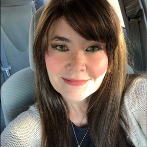 Meet your Posher, Briana